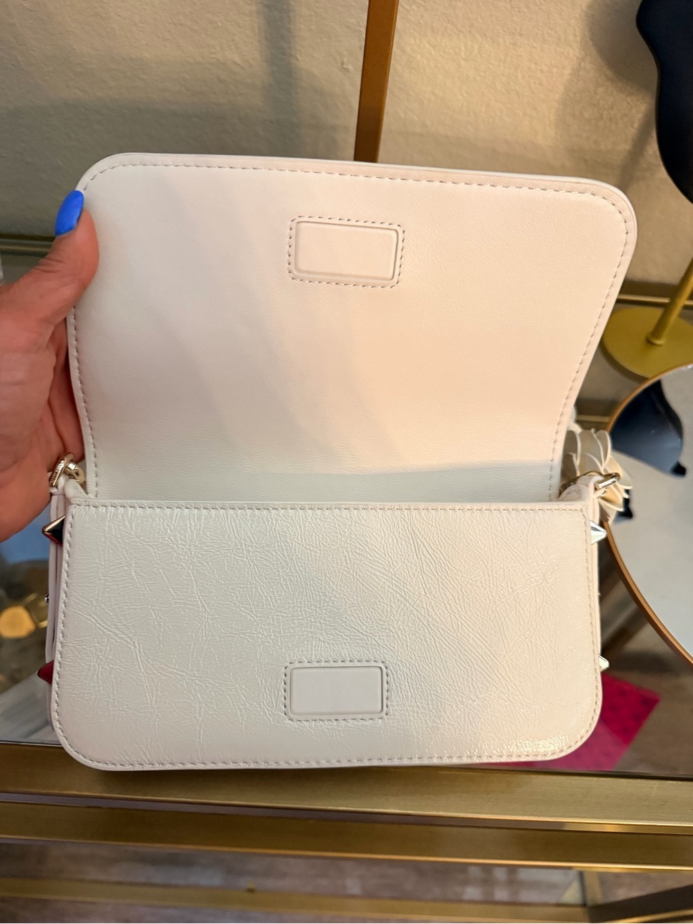 🌹 Kate spade White Leather Crossbody with Floral Strap Detail - Picture 6 of 8